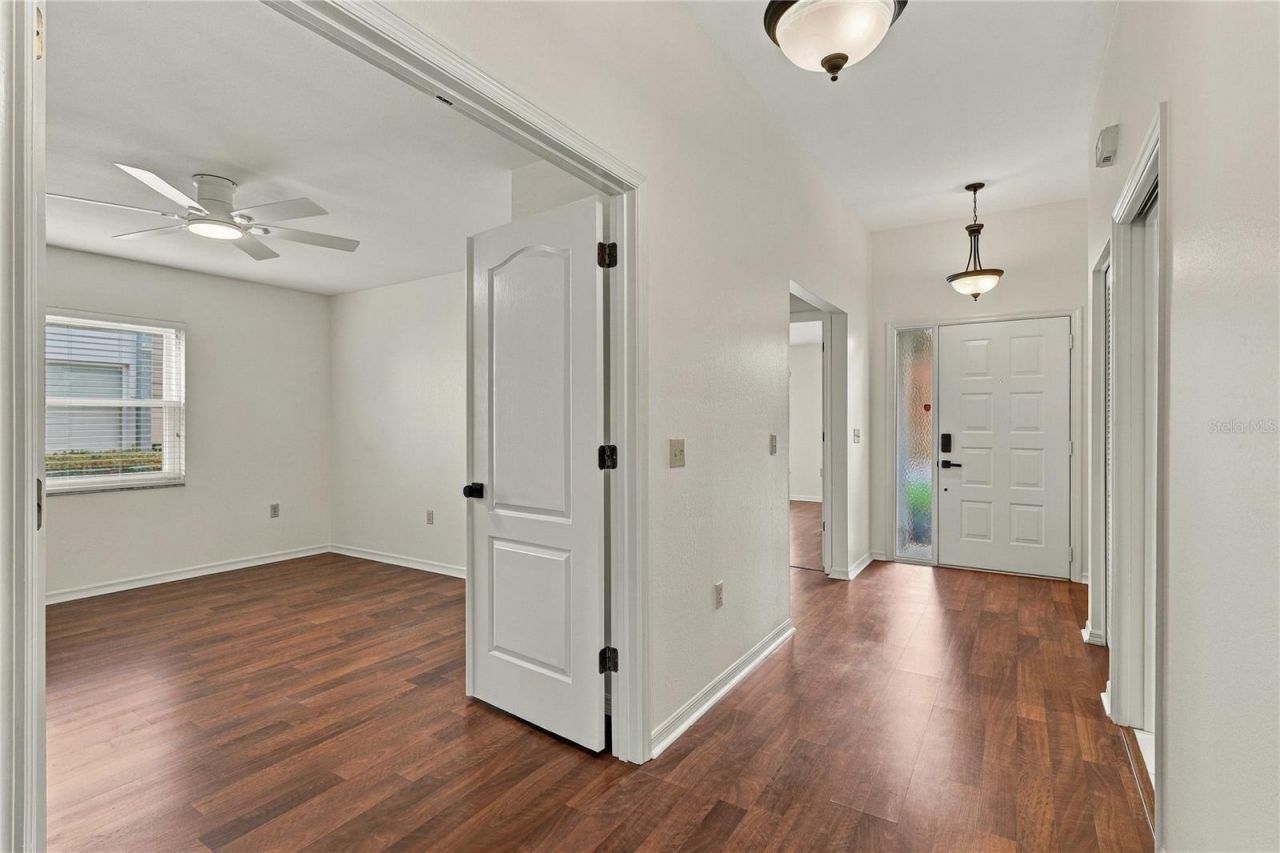5816 Beaurivage Avenue, Sarasota, FL 34243 Photo