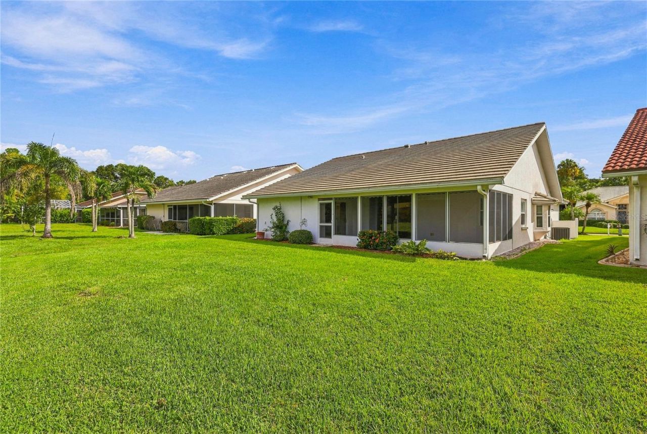 5816 Beaurivage Avenue, Sarasota, FL 34243 Photo
