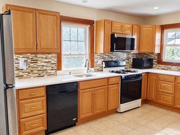 20 Lyne Rd, Unit 2, Boston, MA 02135