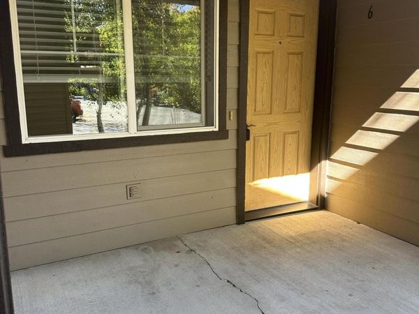 1929 NW Monterey Pines 6 Drive, UNIT 25, Bend, OR 97703