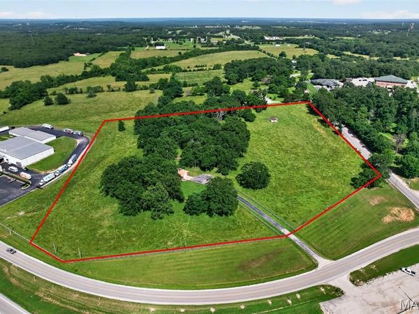 122a MM Highway , Lebanon, MO 65536