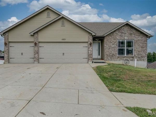 1223 Austin Drive , Herculaneum, MO 63048