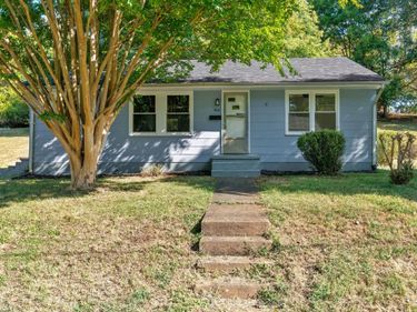 804 Randolph Street, Bedford, VA 24523