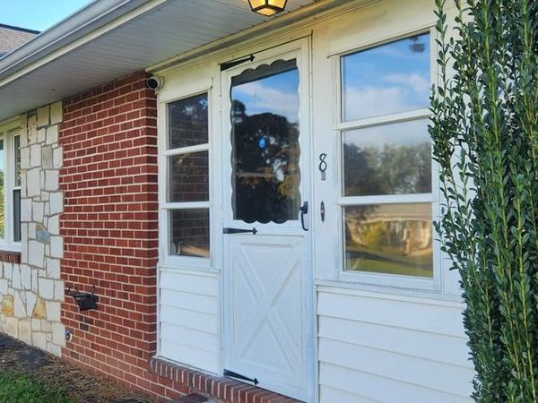 8 FAIRFAX CIRCLE, FREDERICKSBURG, VA 22405