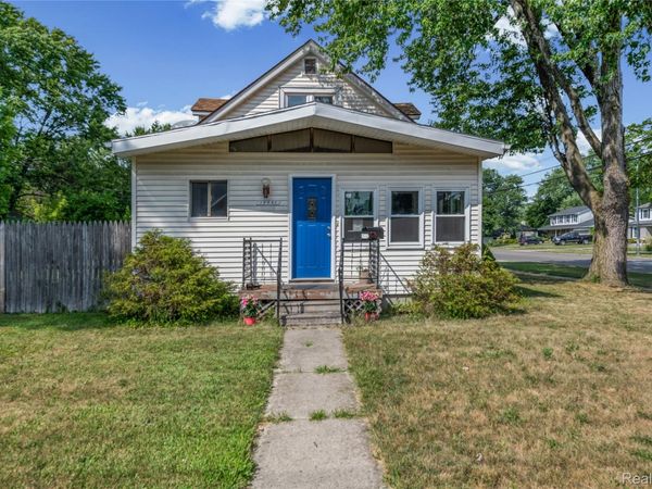 19485 Eastwood Drive , Harper Woods, Mi 48225