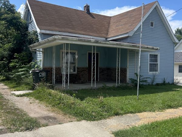 1033 O Street , Bedford, IN 47421