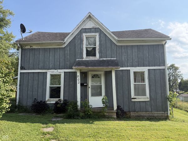 802 9th Street , Bedford, IN 47421