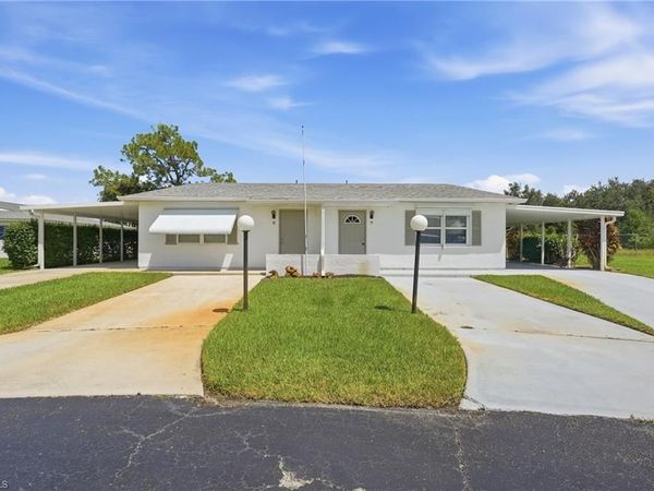 7 Dutch Iris LN , LEHIGH ACRES, FL 33936