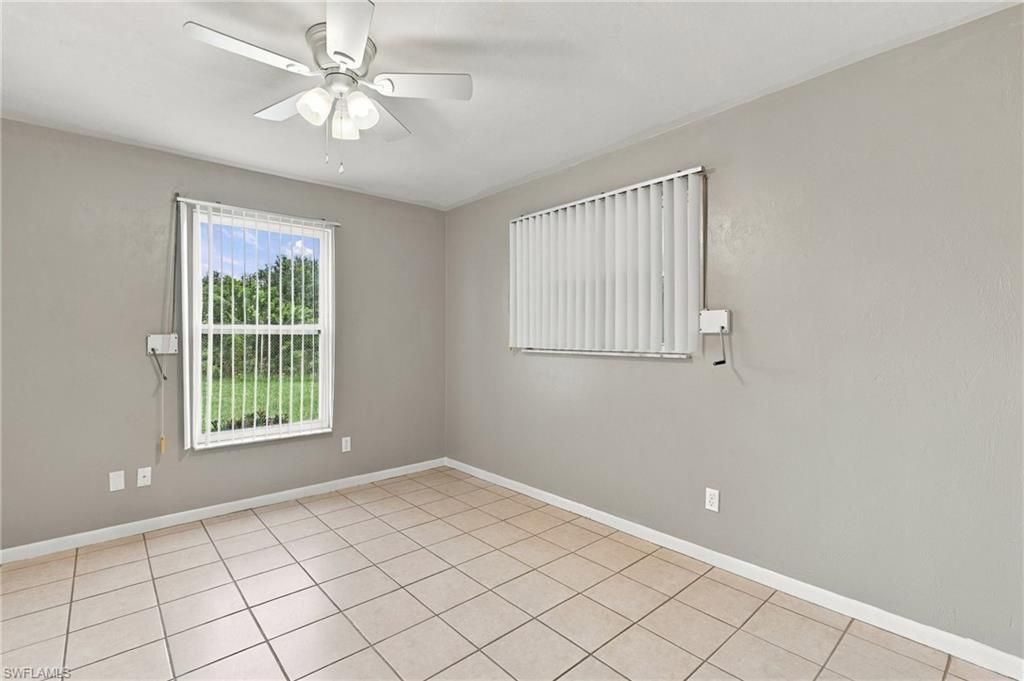 7 Dutch Iris Ln , Lehigh Acres, FL 33936 Photo