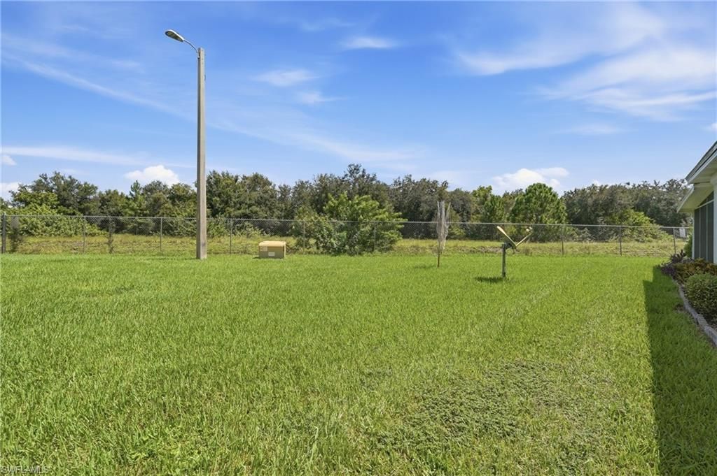 7 Dutch Iris Ln , Lehigh Acres, FL 33936 Photo