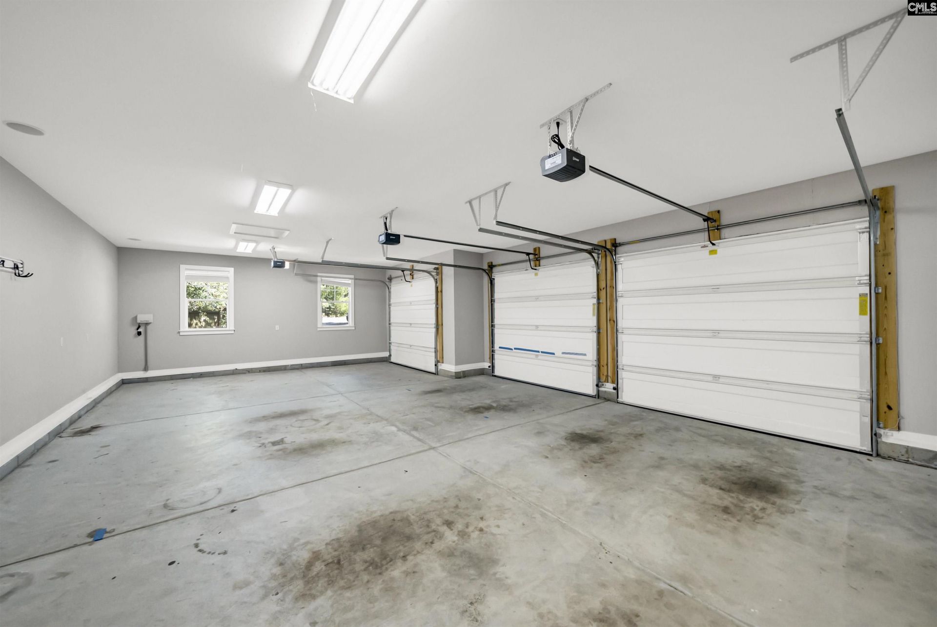 425 Crockett Road  Photo 17
