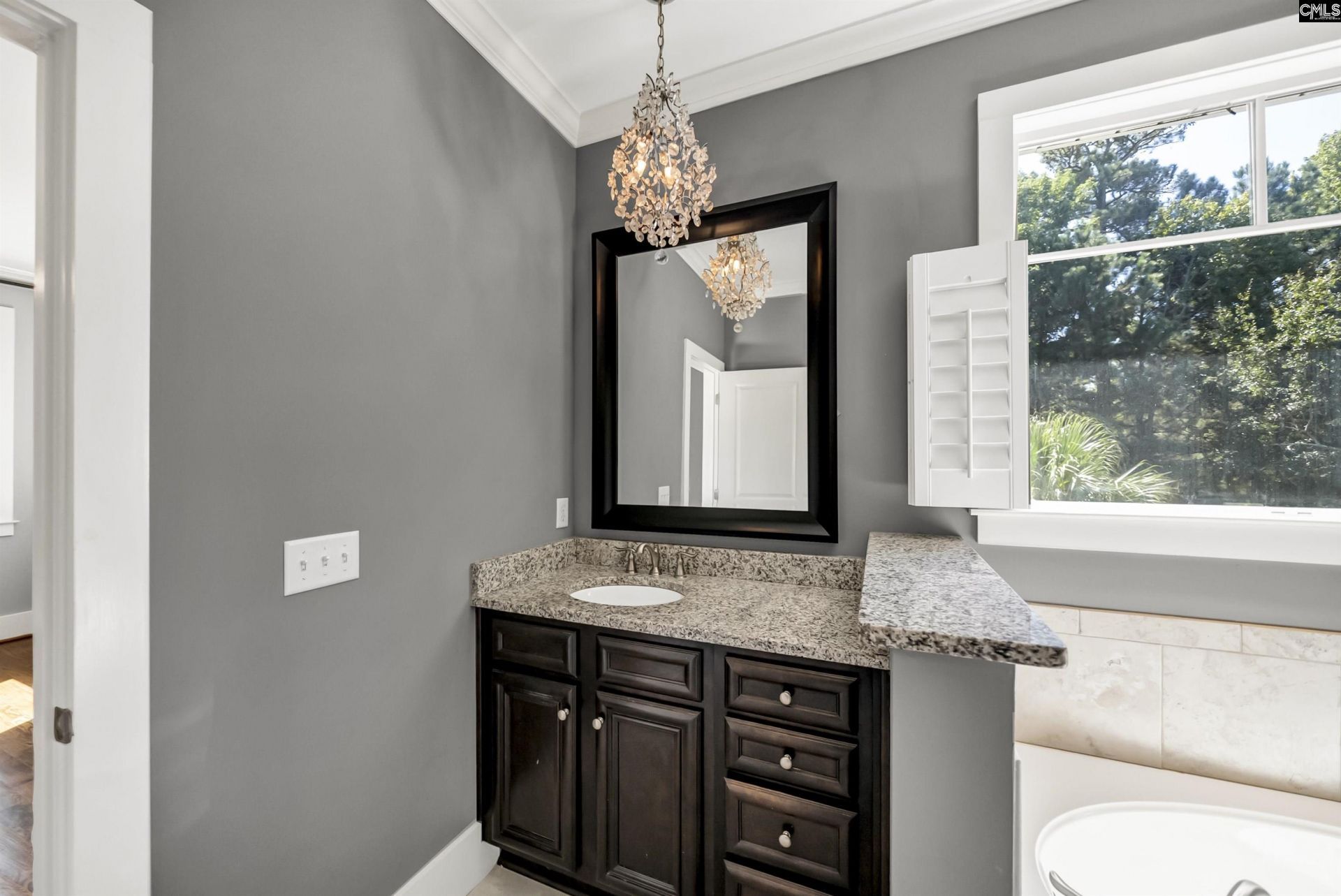 425 Crockett Road  Photo 24