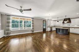 425 Crockett Road  photo 4