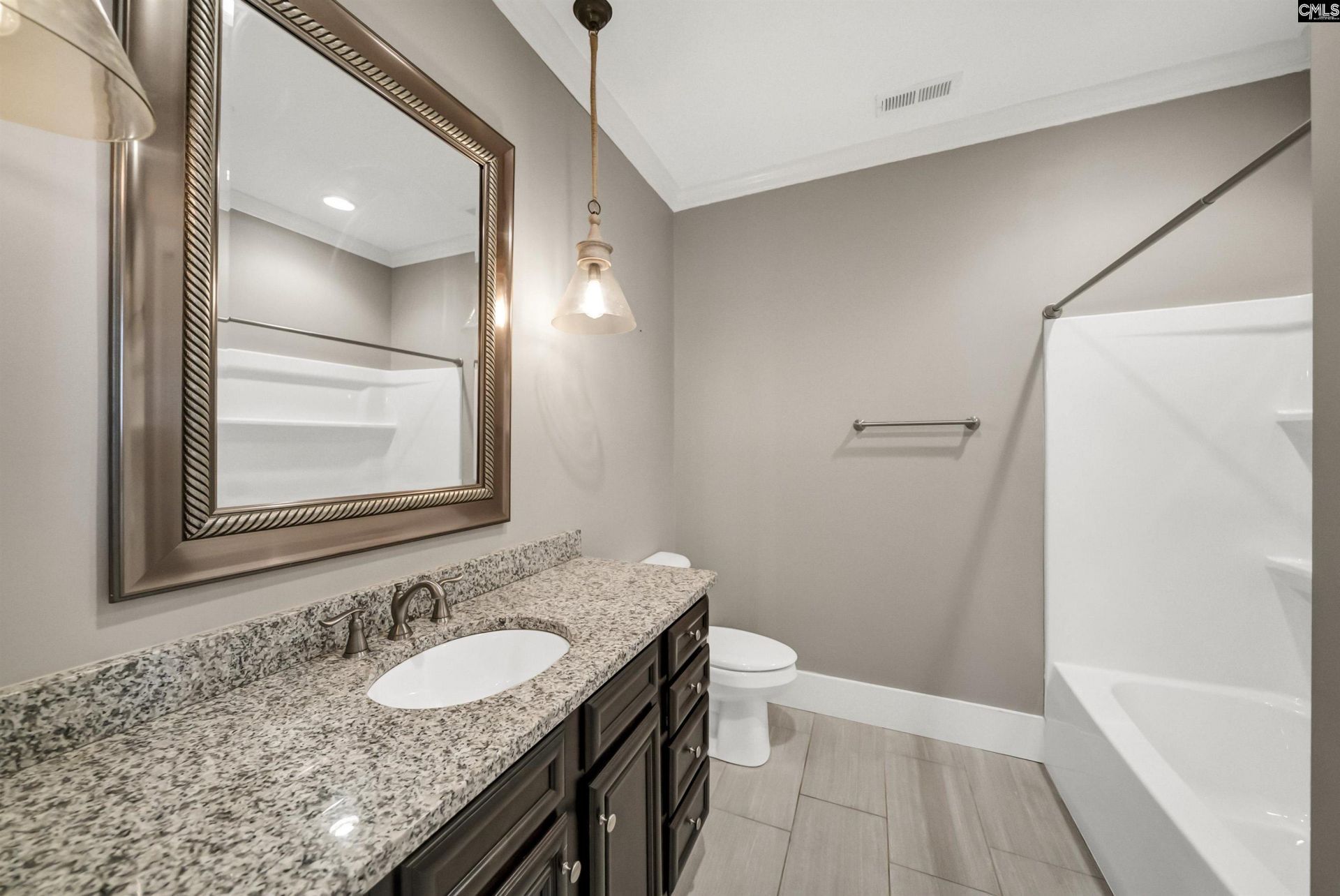 425 Crockett Road  Photo 32