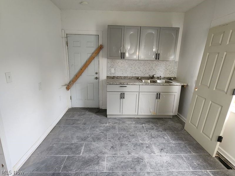 14505 Potomac Avenue, East Cleveland, OH 44112 Photo 10