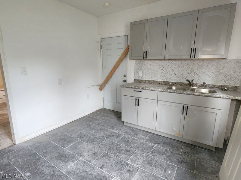 14505 Potomac Avenue, East Cleveland, OH 44112 Photo 12