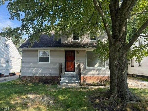3949 Jo Ann Drive , Cleveland, OH 44122