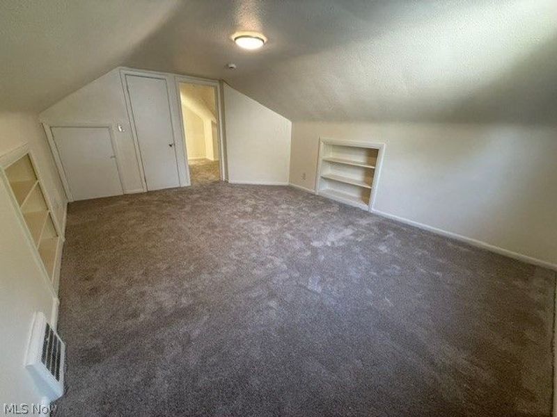 3949 Jo Ann Drive, Cleveland, OH 44122 Photo 12