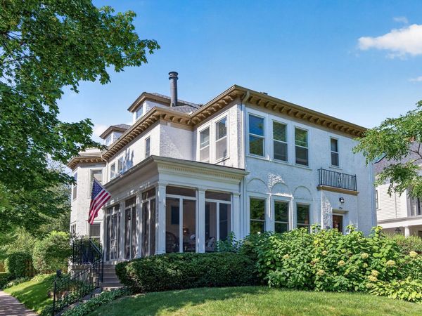 1100 Douglas Avenue, Minneapolis, MN 55403