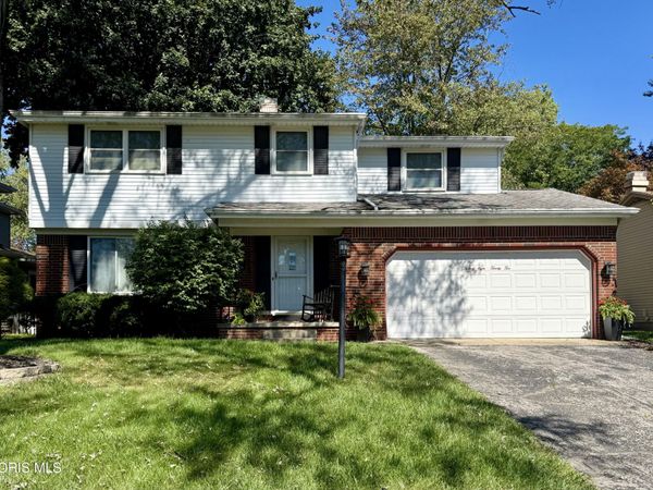 2822 Tarrytowne Drive , Toledo, OH 43613