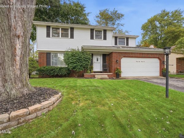 2822 Tarrytowne Drive, Toledo, OH 43613