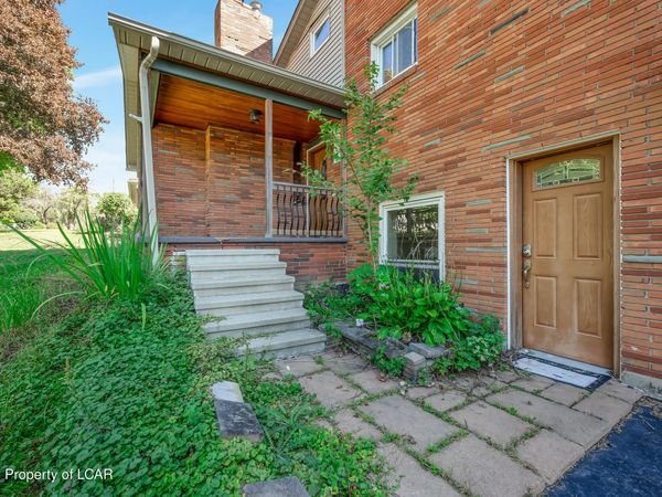 359 Upper Demunds Road, Dallas, PA 18612