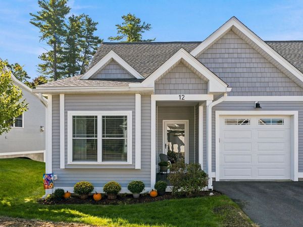 12 Abenaki Circle, Merrimack, NH 03054