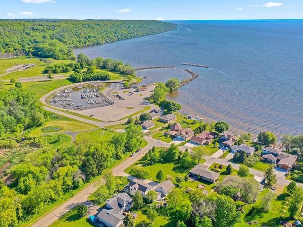 N7568 LOWER CLIFF ROAD, Sherwood, WI 54169