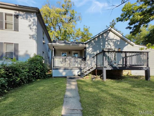 806 N 2nd Street , De Soto, MO 63020