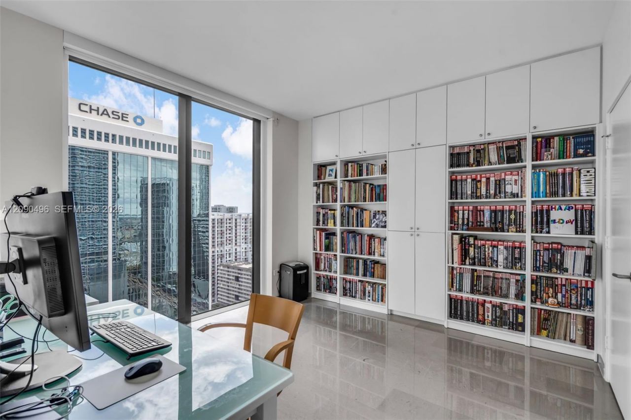 88 SW 7th St , Unit 1901, Miami, FL 33130 Photo