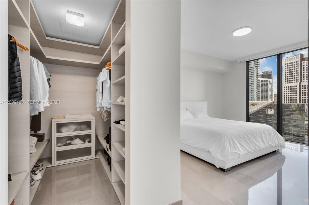 88 SW 7th St , Unit 1901, Miami, FL 33130 Photo