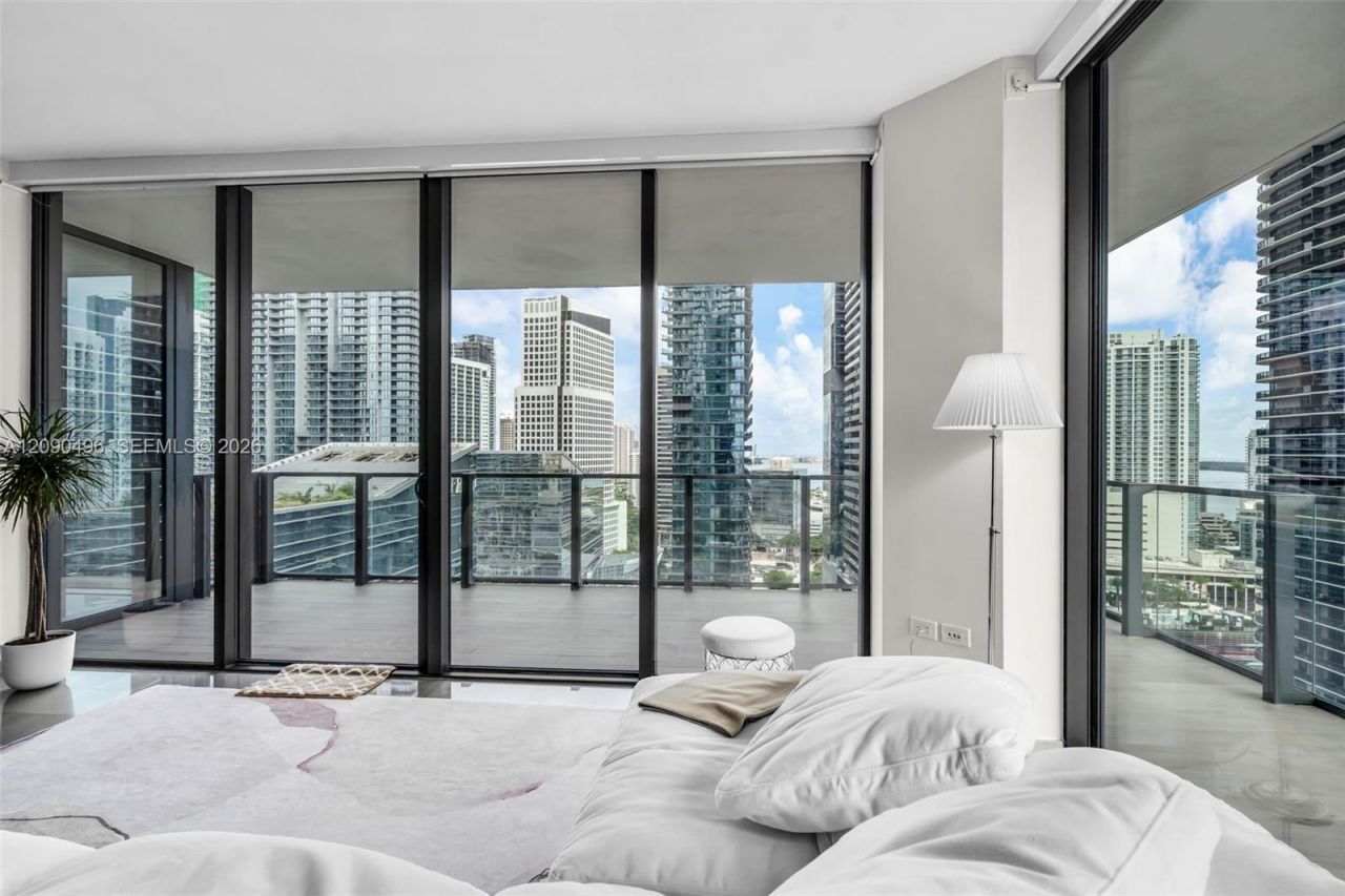 88 SW 7th St , Unit 1901, Miami, FL 33130 Photo