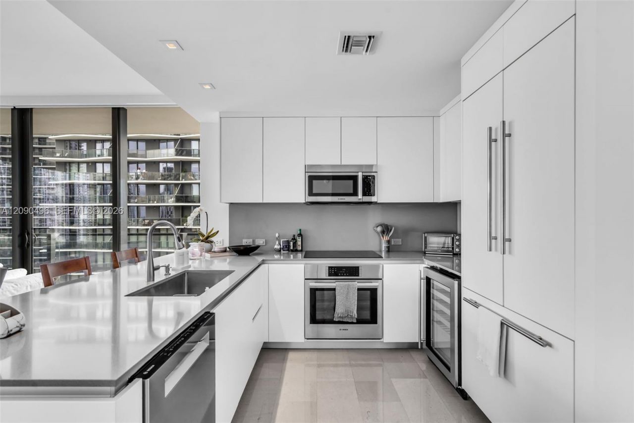 88 SW 7th St , Unit 1901, Miami, FL 33130 Photo