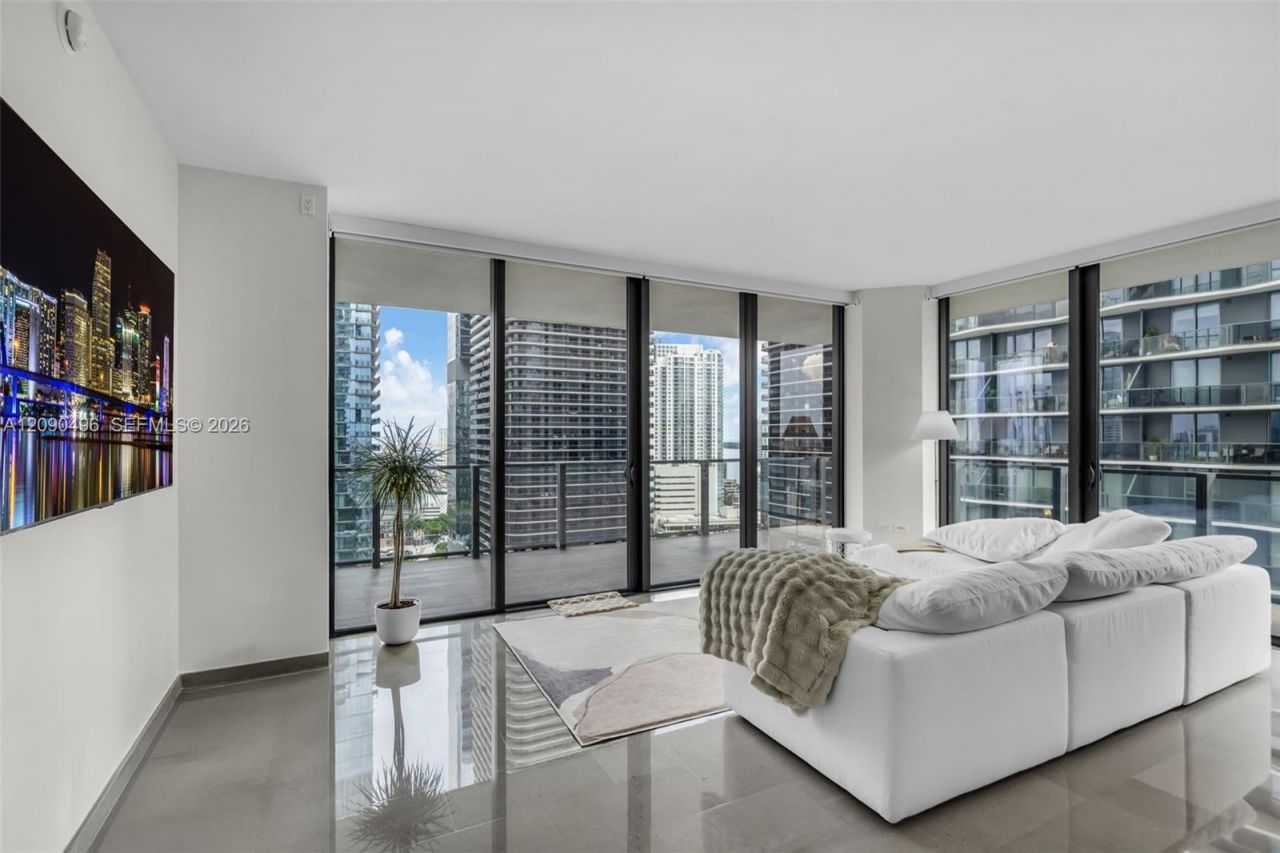 88 SW 7th St , Unit 1901, Miami, FL 33130 Photo