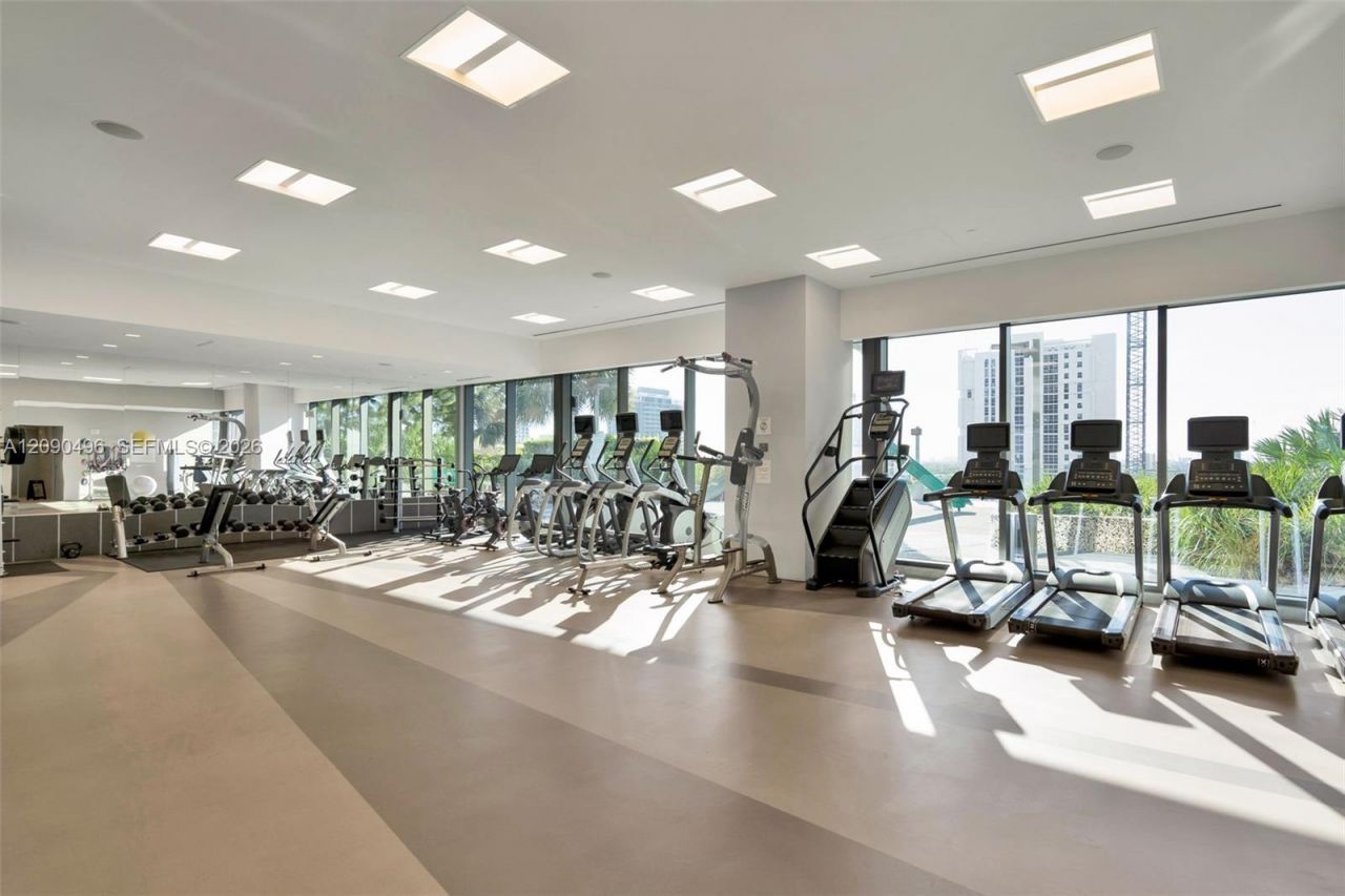 88 SW 7th St , Unit 1901, Miami, FL 33130 Photo