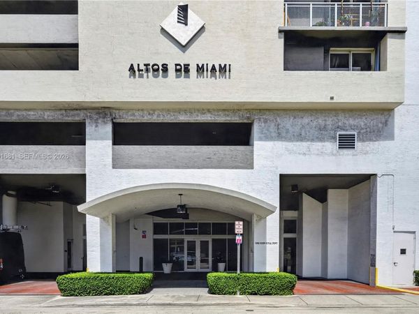 Unit 903, Miami, FL 33125