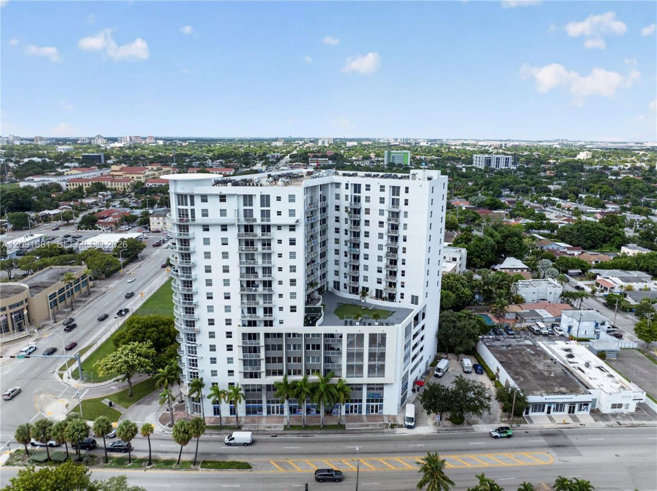 1 Glen Royal Pkwy, Unit 903, Miami, FL 33125 Photo
