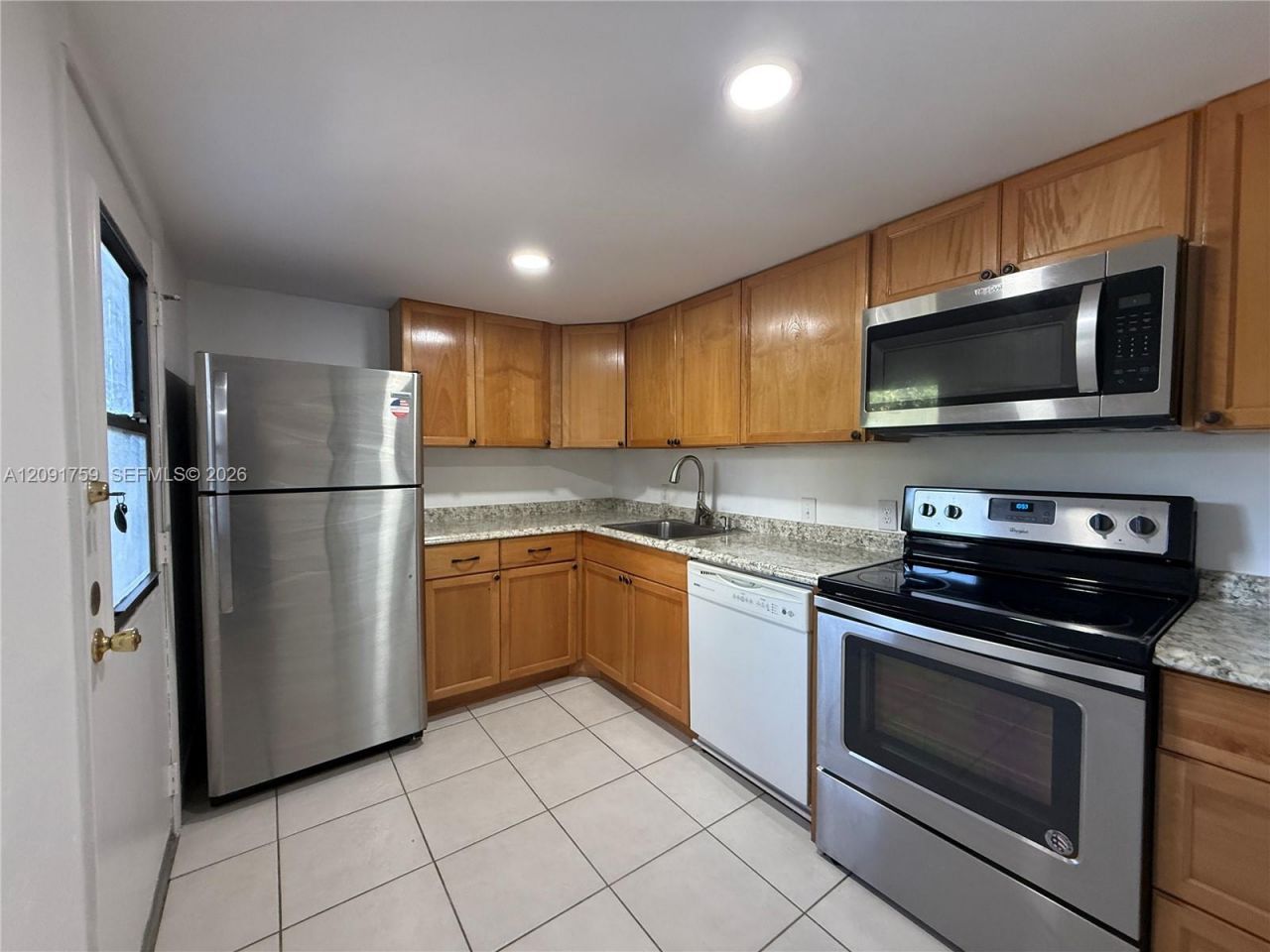 3475 N Country Club Dr, Unit 308, Aventura, FL 33180 Photo
