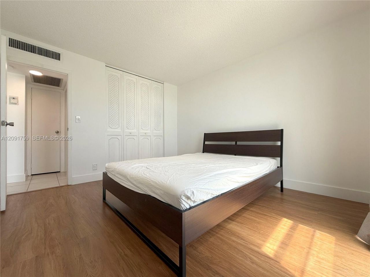 3475 N Country Club Dr, Unit 308, Aventura, FL 33180 Photo