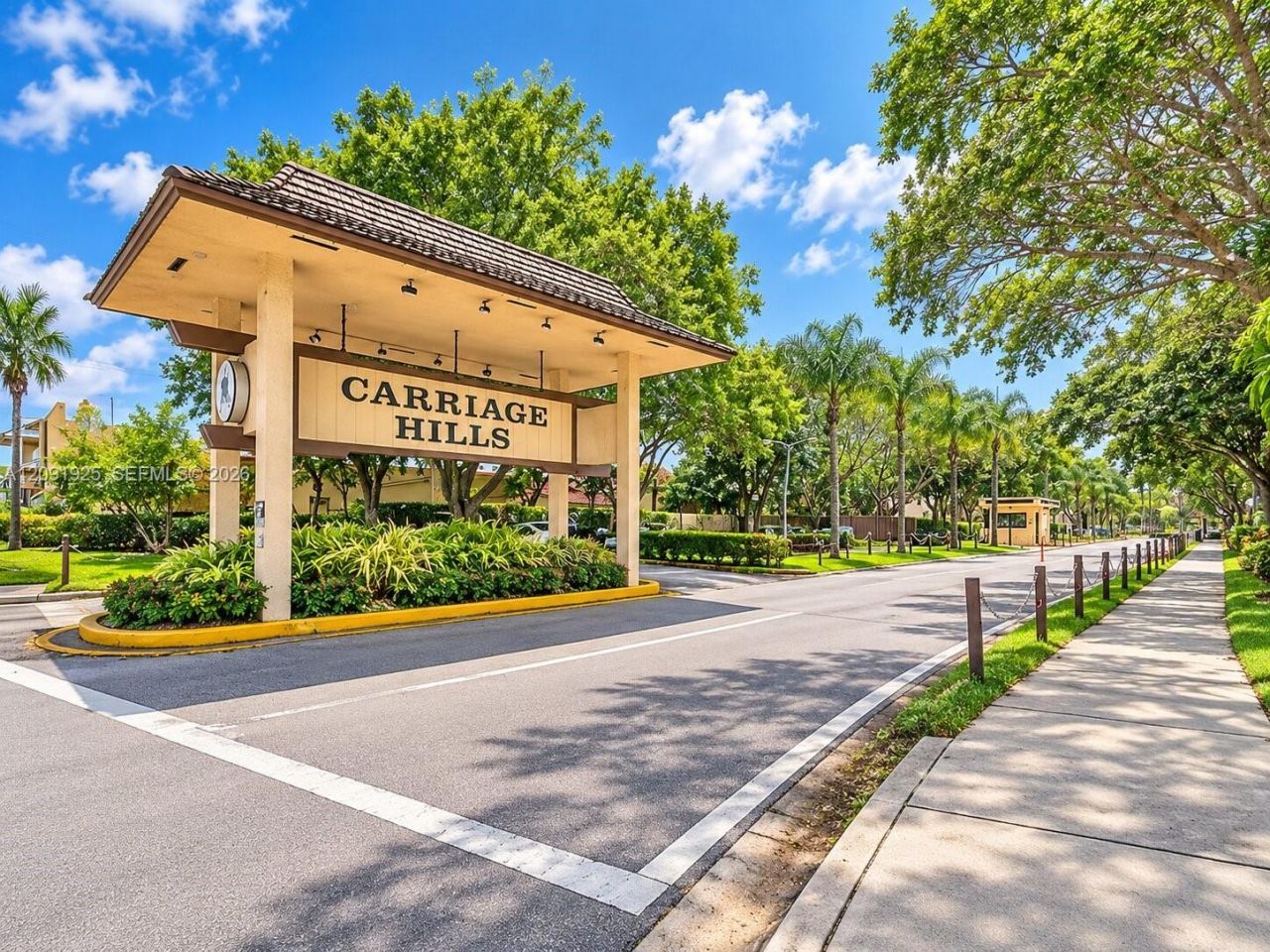300 Berkley Rd, Unit 203, Hollywood, FL 33024 Photo