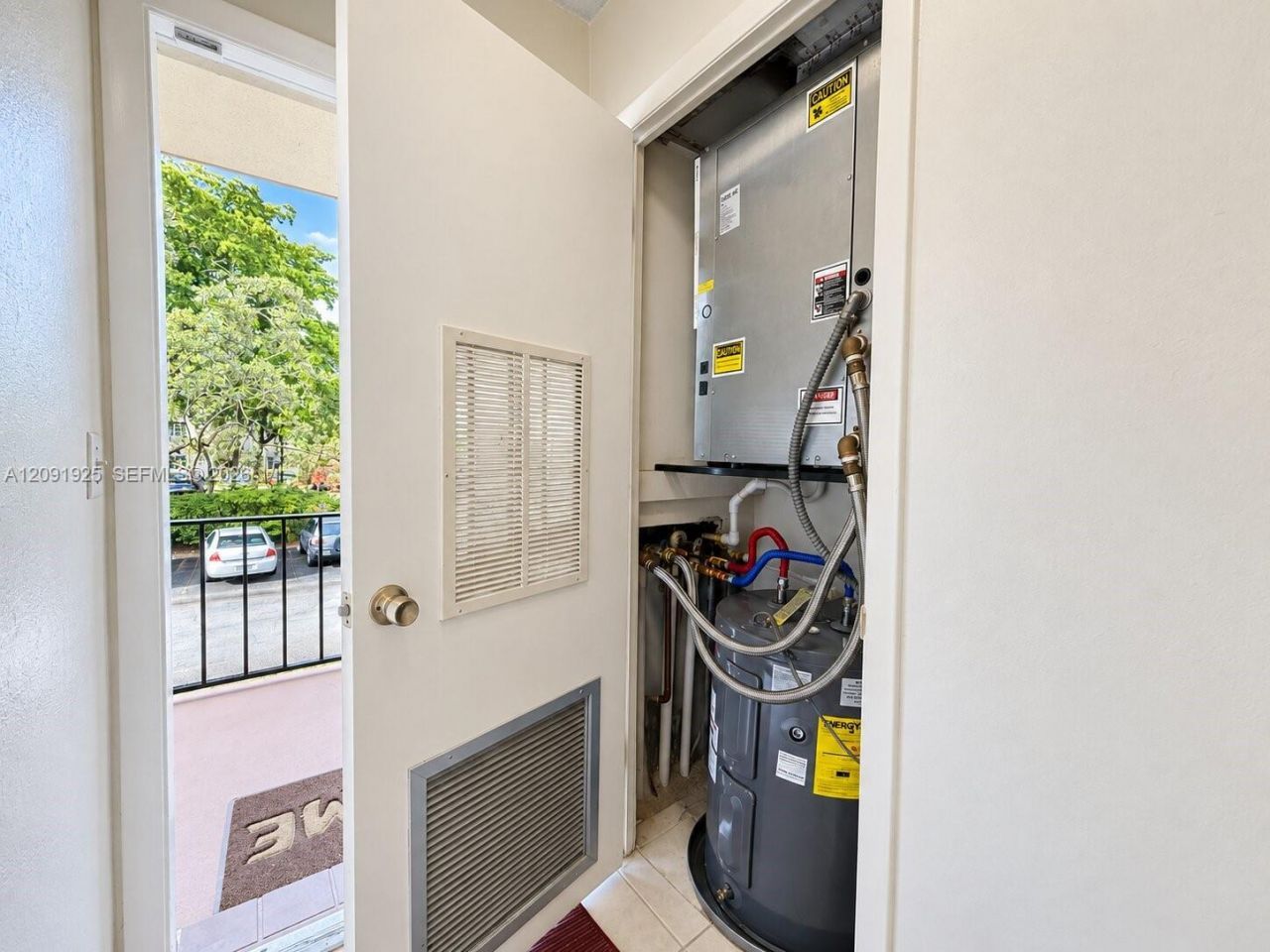 300 Berkley Rd, Unit 203, Hollywood, FL 33024 Photo