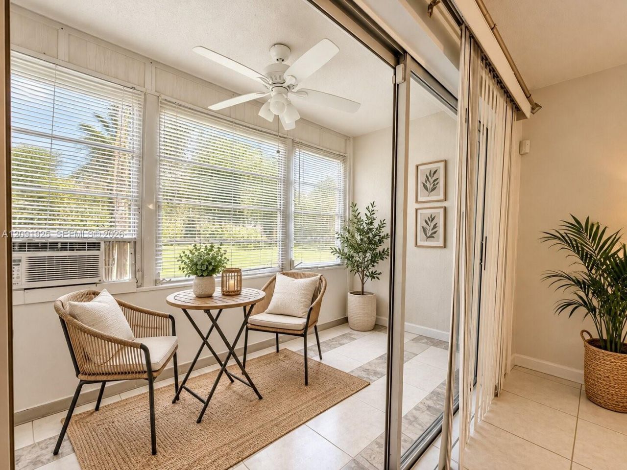 300 Berkley Rd, Unit 203, Hollywood, FL 33024 Photo