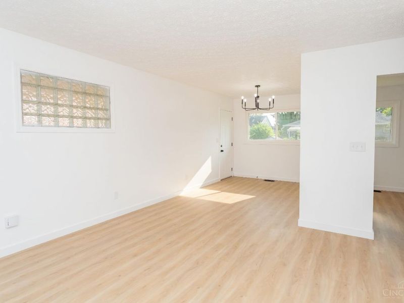 3972 Kenwood Dr, Hamilton, OH 45015 Photo 6