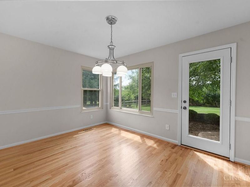 8092 Thistlewood Drive, West Chester, OH 45069 Photo 10