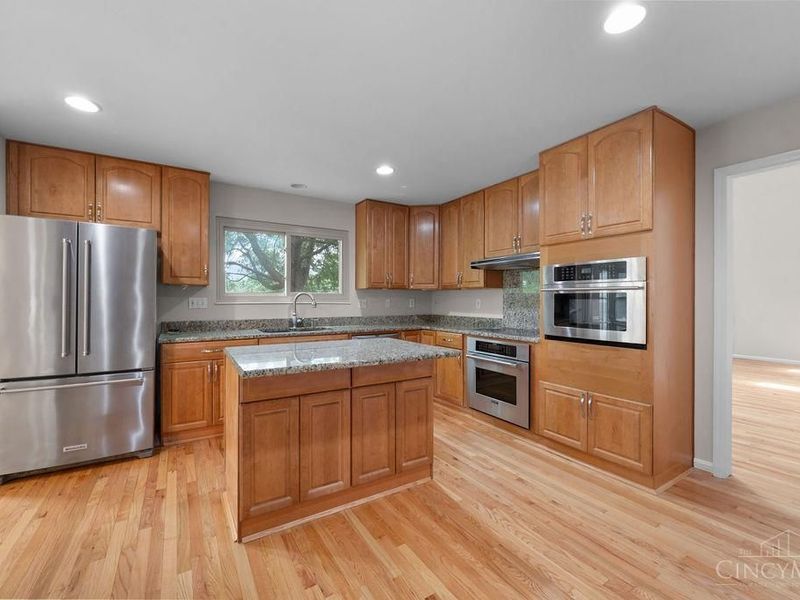 8092 Thistlewood Drive, West Chester, OH 45069 Photo 17