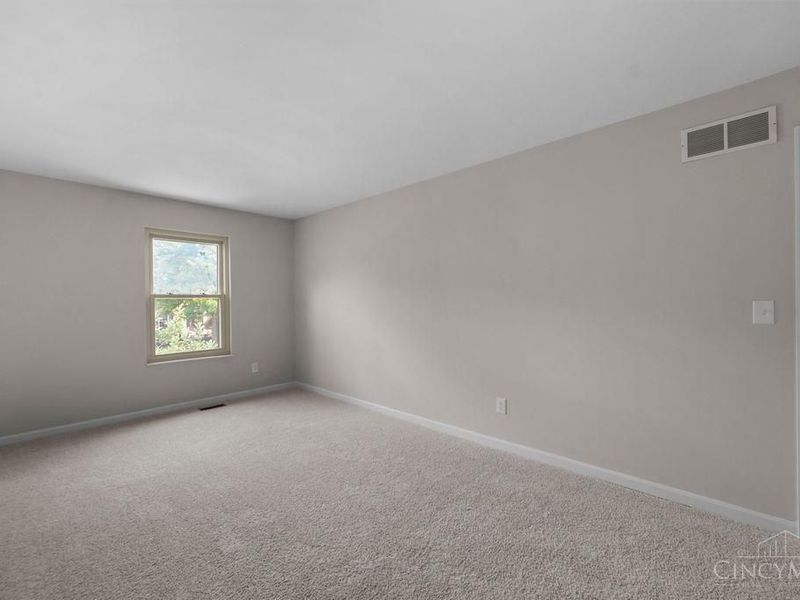 8092 Thistlewood Drive, West Chester, OH 45069 Photo 34