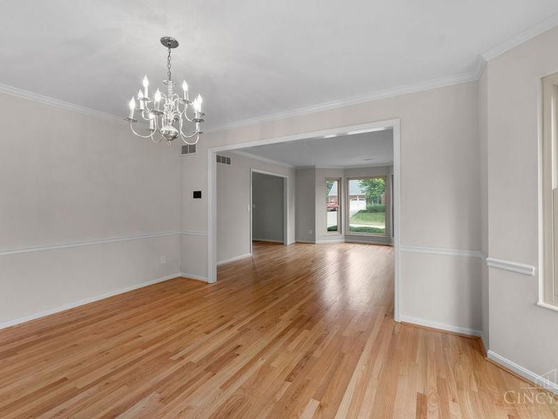 8092 Thistlewood Drive, West Chester, OH 45069 Photo 9