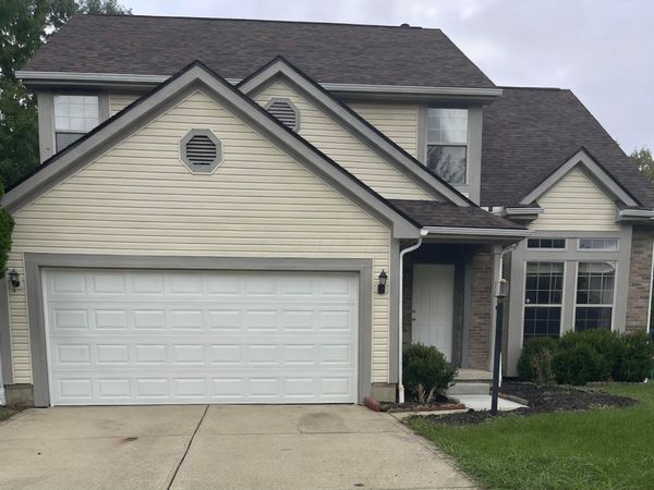 310 Pruden Drive , Pickerington, OH 43147