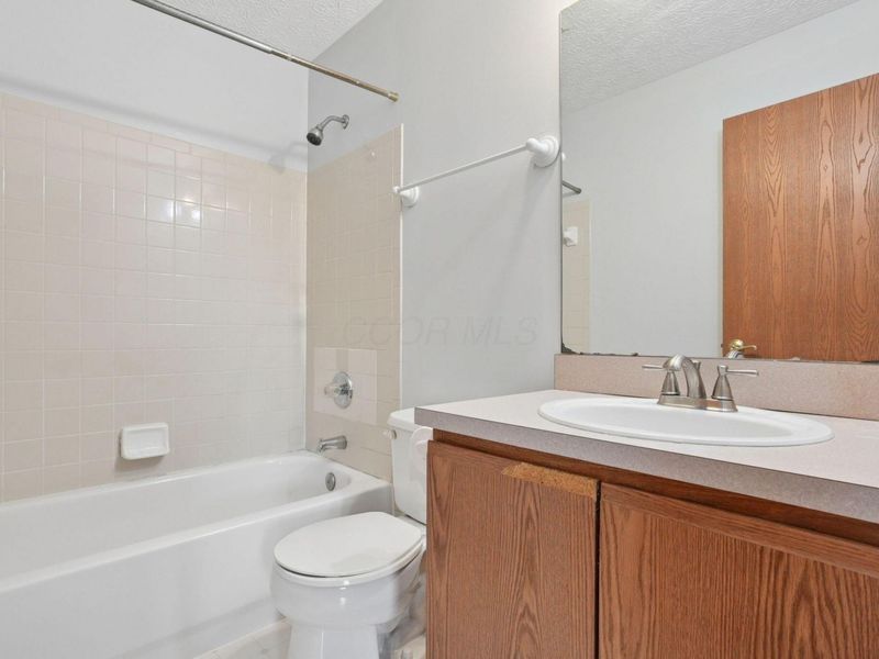 310 Pruden Drive, Pickerington, OH 43147 Photo 22