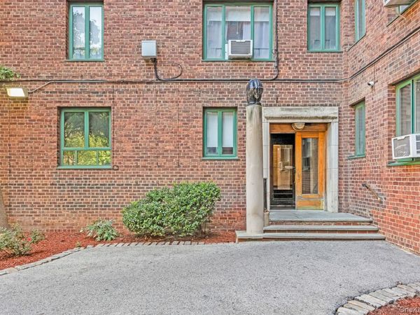1560 Metropolitan Avenue , Unit 5B, Bronx, NY 10462